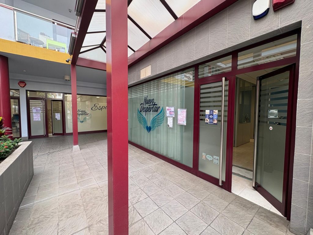 70ebca0a-3261-427c-acac-fa07a847aba5 (1)